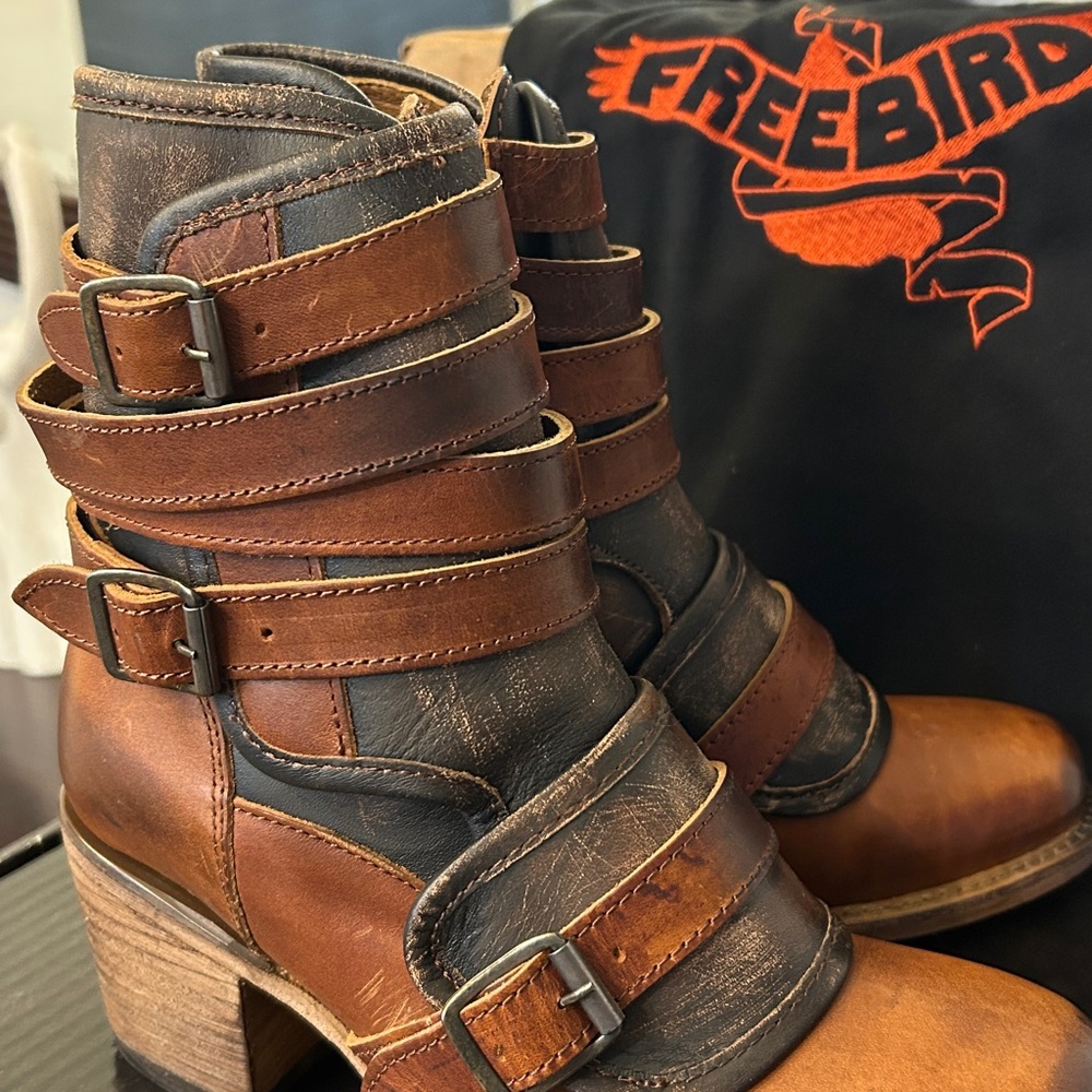 NWT FREEBIRD “DARLIN” Boots in Cognac |Size 6 🔥PRICE FIRM 🔥 - Picture 16 of 16